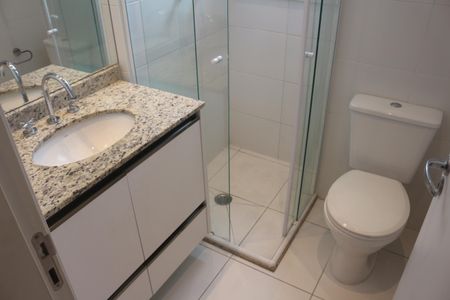 Apartamento para alugar com 65m², 2 quartos e 2 vagasBanheiro da Suíte 1