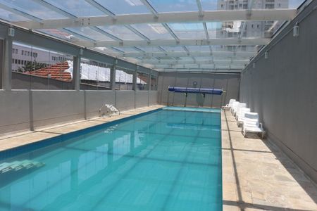 Apartamento para alugar com 65m², 2 quartos e 2 vagasÁrea comum - Piscina
