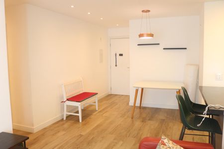 Apartamento para alugar com 65m², 2 quartos e 2 vagasSala