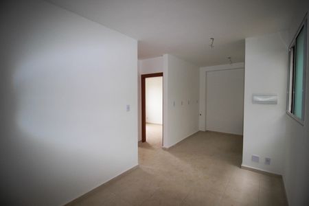 Apartamento para alugar com 42m², 2 quartos e 1 vaga Apartamento para alugar com 42m², 2 quartos e 1 vagaSala