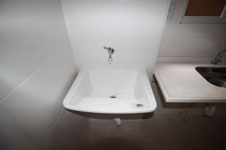 Apartamento para alugar com 42m², 2 quartos e 1 vaga Apartamento para alugar com 42m², 2 quartos e 1 vagaÁrea de Serviço