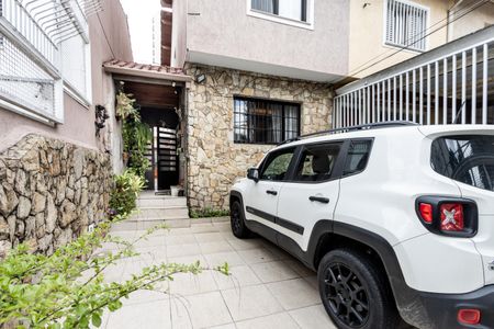 Casa à venda com 119m², 2 quartos e 2 vagas