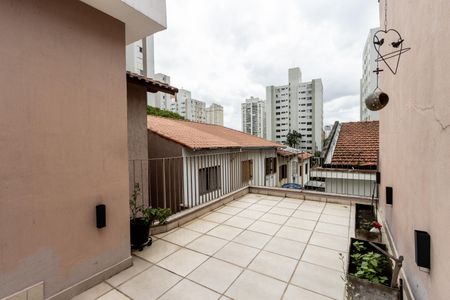 Casa à venda com 119m², 2 quartos e 2 vagas
