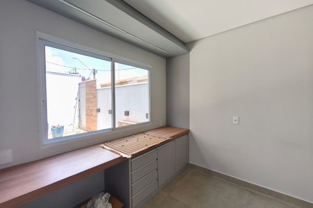 Apartamento à venda com 184m², 3 quartos e 2 vagasEscritório