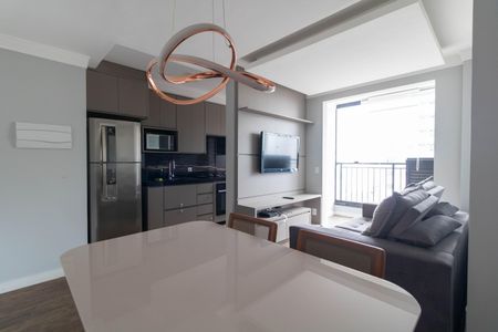 Sala de apartamento para alugar com 2 quartos, 57m² em Bonfim, Campinas