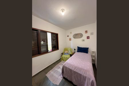 Casa à venda com 263m², 2 quartos e 8 vagasQuarto 1