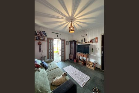 Sala de casa para alugar com 2 quartos, 263m² em Vila Anglo Brasileira, São Paulo