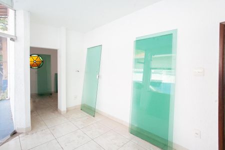 Casa para alugar com 432m², 3 quartos e 5 vagas Casa para alugar com 432m², 3 quartos e 5 vagasSala 4