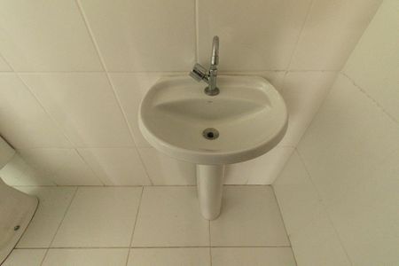 Casa de condomínio para alugar com 112m², 3 quartos e 1 vagaBanheiro Social