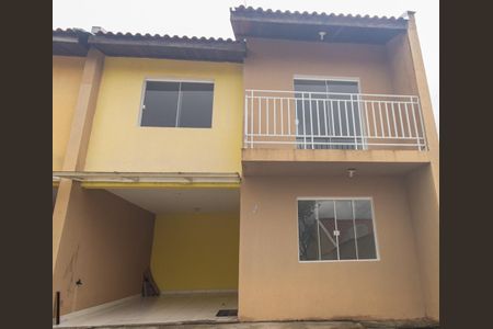 Casa de condomínio para alugar com 112m², 3 quartos e 1 vagaFachada