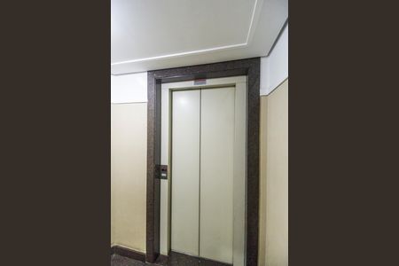 Apartamento à venda com 96m², 3 quartos e 2 vagasEntrada