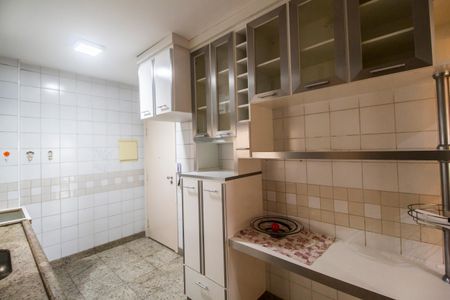 Apartamento à venda com 96m², 3 quartos e 2 vagasCozinha