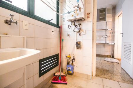 Apartamento à venda com 96m², 3 quartos e 2 vagasÁrea de Serviço