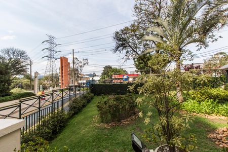 Apartamento à venda com 96m², 3 quartos e 2 vagasEntrada