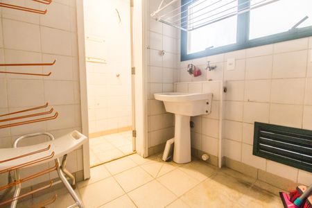 Apartamento à venda com 96m², 3 quartos e 2 vagasÁrea de Serviço