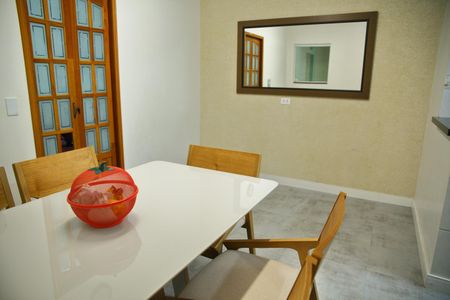 Casa à venda com 134m², 3 quartos e 4 vagasSala de jantar 