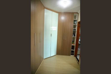 Casa à venda com 134m², 3 quartos e 4 vagasSuíte 1 