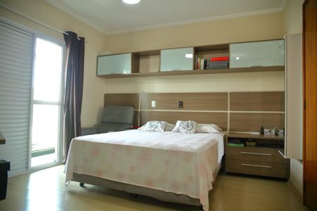 Casa à venda com 134m², 3 quartos e 4 vagasSuíte 1 