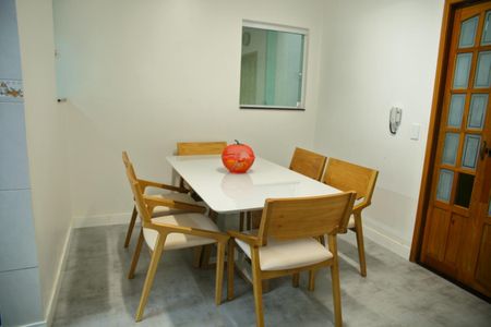 Casa à venda com 134m², 3 quartos e 4 vagasSala de jantar 