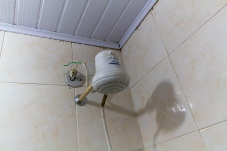 Casa para alugar com 70m², 2 quartos e sem vaga Casa para alugar com 70m², 2 quartos e sem vagaBanheiro Social