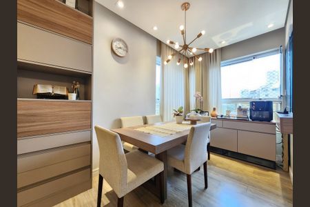 Sala  de apartamento para alugar com 2 quartos, 77m² em Vila da Serra, Nova Lima