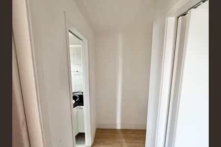 Apartamento à venda com 62m², 2 quartos e 2 vagas Apartamento à venda com 62m², 2 quartos e 2 vagasCorredor