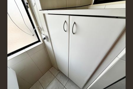 Apartamento à venda com 62m², 2 quartos e 2 vagas Apartamento à venda com 62m², 2 quartos e 2 vagasÁrea de Serviço