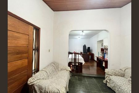 Foto 01 de casa à venda com 3 quartos, 208m² em Parque São Quirino, Campinas