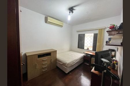 Foto 01 de casa à venda com 3 quartos, 208m² em Parque São Quirino, Campinas