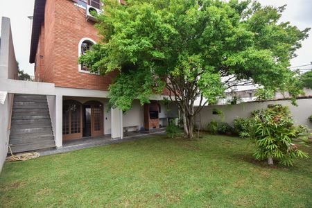 Casa à venda com 478m², 4 quartos e 10 vagasQuintal