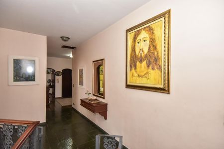 Casa à venda com 478m², 4 quartos e 10 vagasCorredor