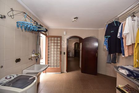 Casa à venda com 478m², 4 quartos e 10 vagasÁrea de Serviço