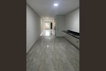 Casa à venda com 3 quartos, 240m² em Jardim Textil, São Paulo