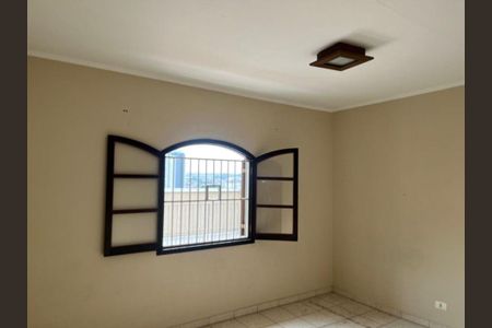Casa à venda com 2 quartos, 180m² em Vila Carrão, São Paulo
