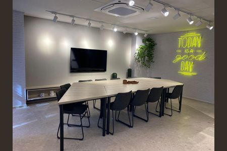 Apartamento à venda com 1 quarto, 23m² em Campo Belo, São Paulo