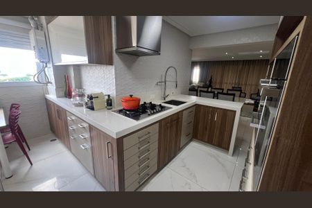 Apartamento à venda com 109m², 3 quartos e 2 vagasCozinha