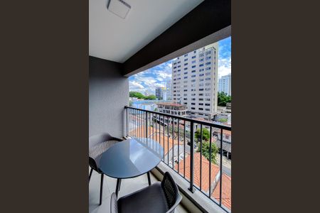 Varanda de kitnet/studio para alugar com 1 quarto, 35m² em Vila Mariana, São Paulo