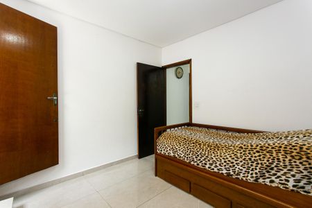 Casa à venda com 90m², 2 quartos e 1 vagaQuarto
