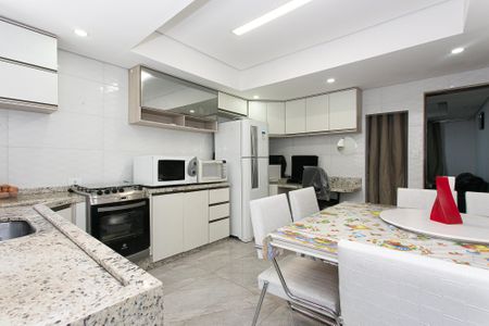 Casa à venda com 90m², 2 quartos e 1 vagaCozinha