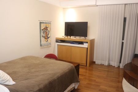 Apartamento à venda com 400m², 3 quartos e 4 vagasSuíte 1