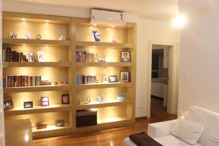 Apartamento à venda com 400m², 3 quartos e 4 vagasSala de TV