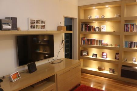 Apartamento à venda com 400m², 3 quartos e 4 vagasSala de TV