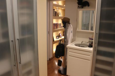 Apartamento à venda com 400m², 3 quartos e 4 vagasCloset da suíte 1