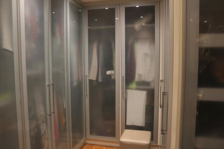 Apartamento à venda com 400m², 3 quartos e 4 vagasCloset da suíte 1