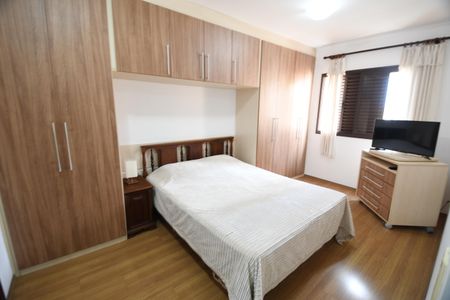 Apartamento para alugar com 117m², 3 quartos e 2 vagasQuarto 3 - Suíte