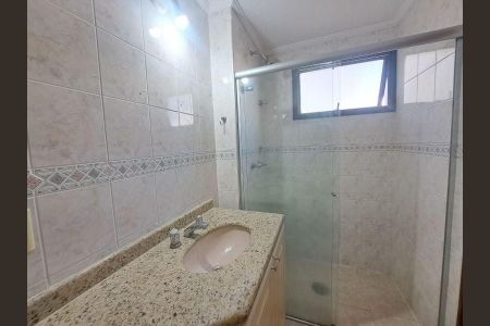 Apartamento para alugar com 117m², 3 quartos e 2 vagas Apartamento para alugar com 117m², 3 quartos e 2 vagasBanheiro