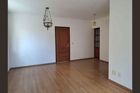 Apartamento para alugar com 117m², 3 quartos e 2 vagas Apartamento para alugar com 117m², 3 quartos e 2 vagasSala de Jantar
