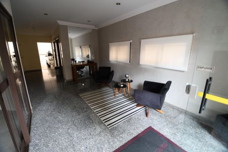 Apartamento para alugar com 117m², 3 quartos e 2 vagasHall social