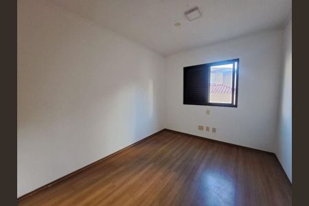Apartamento para alugar com 117m², 3 quartos e 2 vagas Apartamento para alugar com 117m², 3 quartos e 2 vagasSala