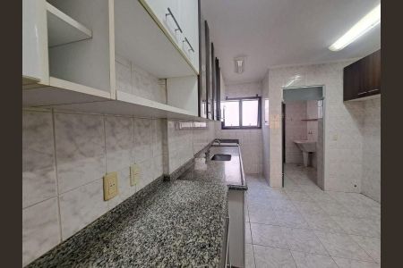 Cozinha de apartamento para alugar com 3 quartos, 117m² em Centro, Campinas